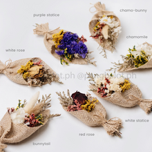 Load image into Gallery viewer, Dried mini bouquets (5-6 inches)